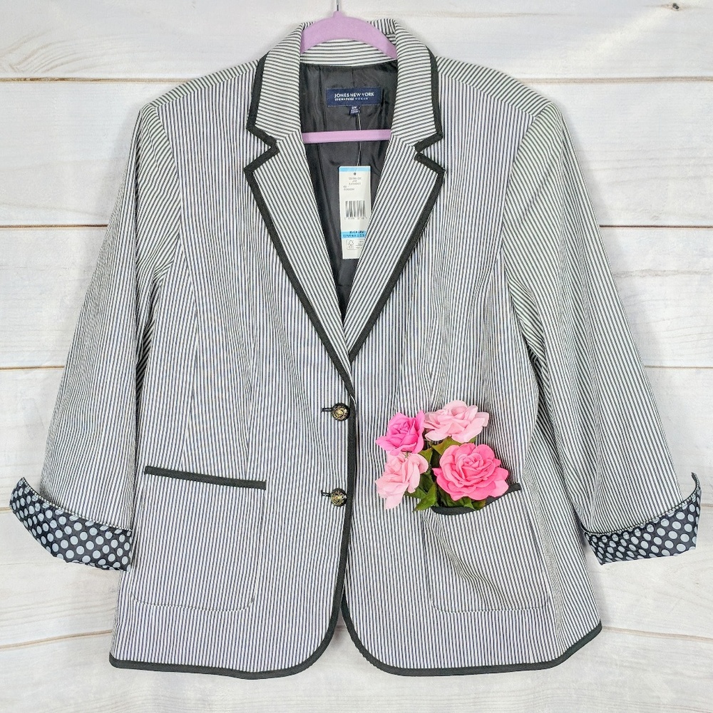 Jones New York Striped Seersucker Blazer